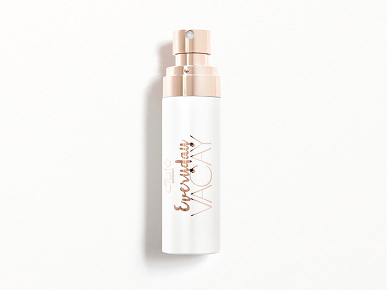 Ciate London - Everyday Vacay Coconut Setting Spray: Makeup Tahan Lama dan Segar